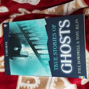 'TRUE STORIES of GHOSTS' BOOK